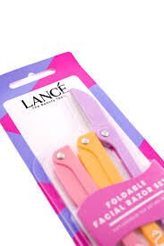 LANCE USTURA