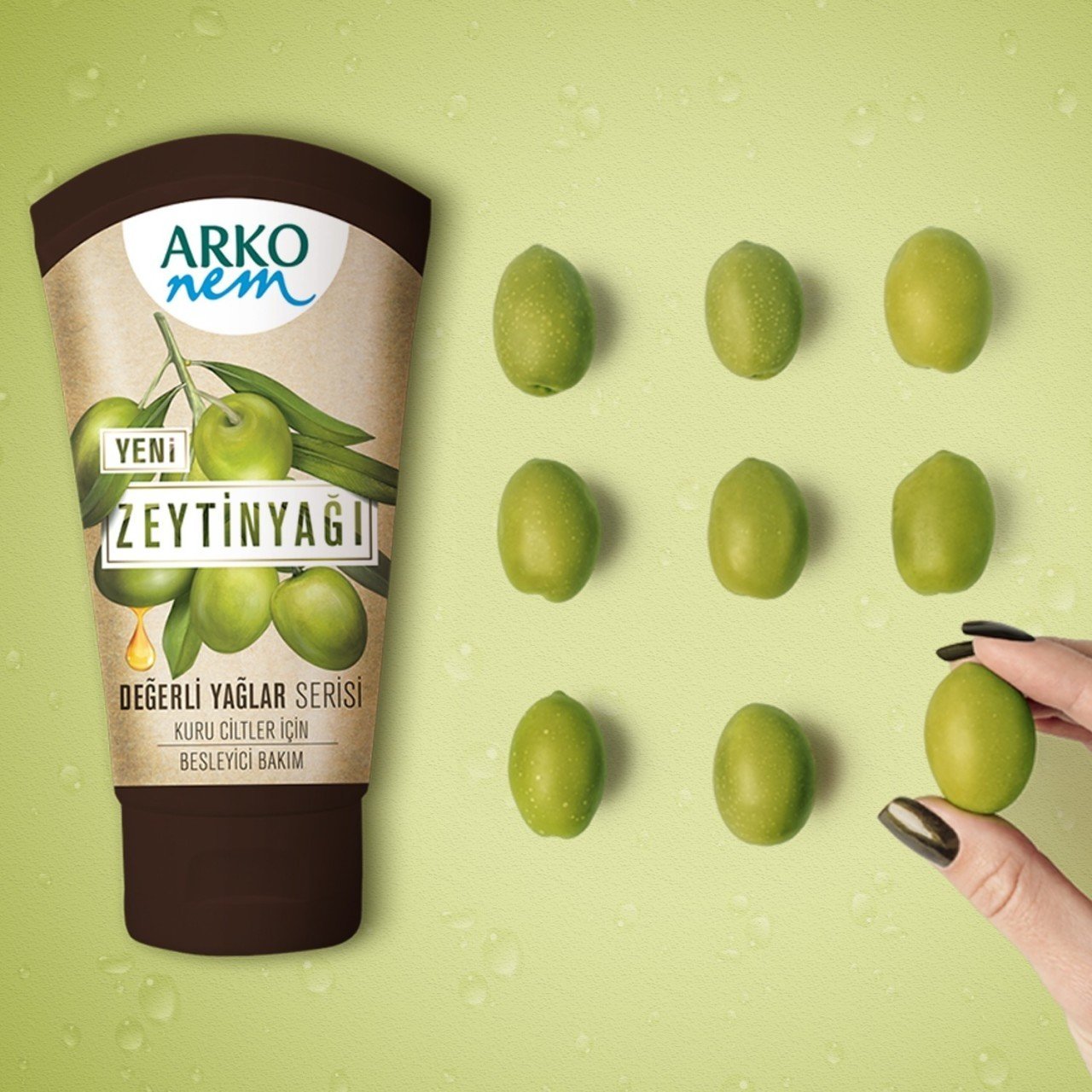 Arko Nem Değerli Yağlar Serisi Zeytinyağı Besleyici Bakım 60 ML