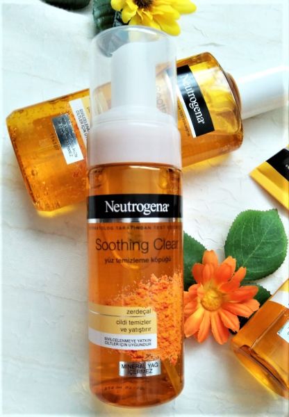 Neutrogena Soothing Clear Yüz Bakım Spreyi 125 ML